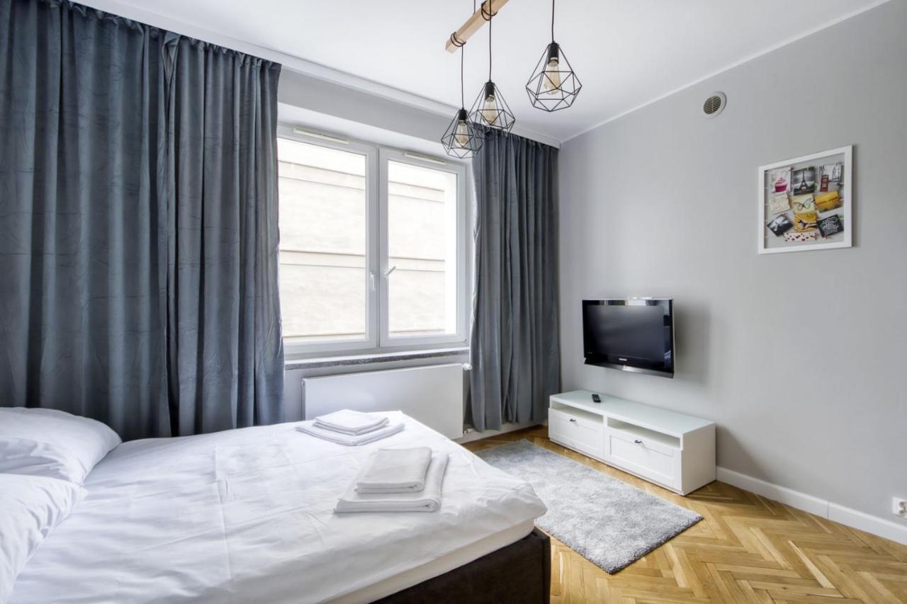 King Apart Dickensa Apartamento Varsóvia Exterior foto